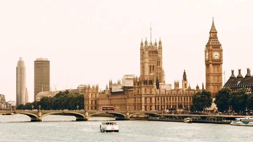 英國加密貨幣、穩定幣法律獲得議會上議院批准