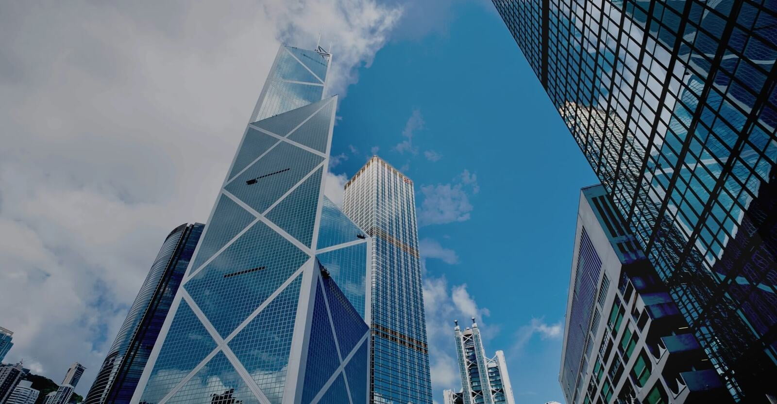 HKVAX 獲得香港證監會的原則批准