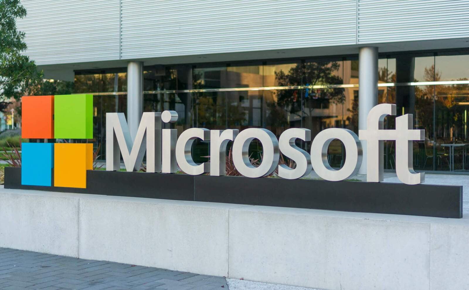微軟 (MSFT) 前 4 大共同基金持有人
